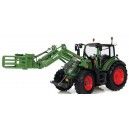 Fendt 516 with Bale Grab