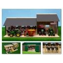 1:32 Stable with Farm Shed